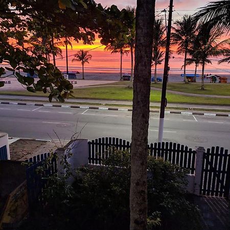 Casa C Churrasq E Wifi, Frente Ao Mar Bertioga Zewnętrze zdjęcie