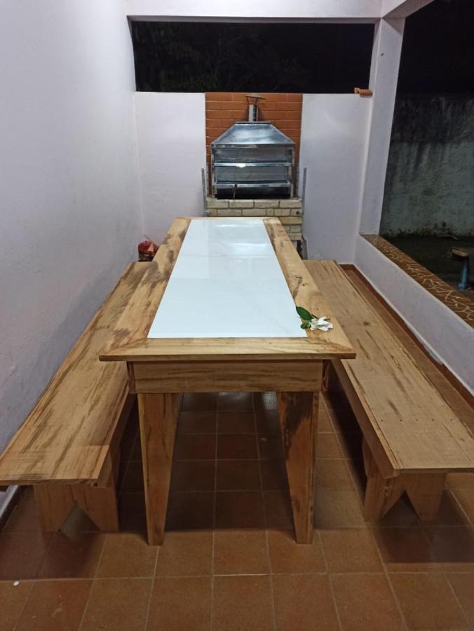 Casa C Churrasq E Wifi, Frente Ao Mar Bertioga Zewnętrze zdjęcie